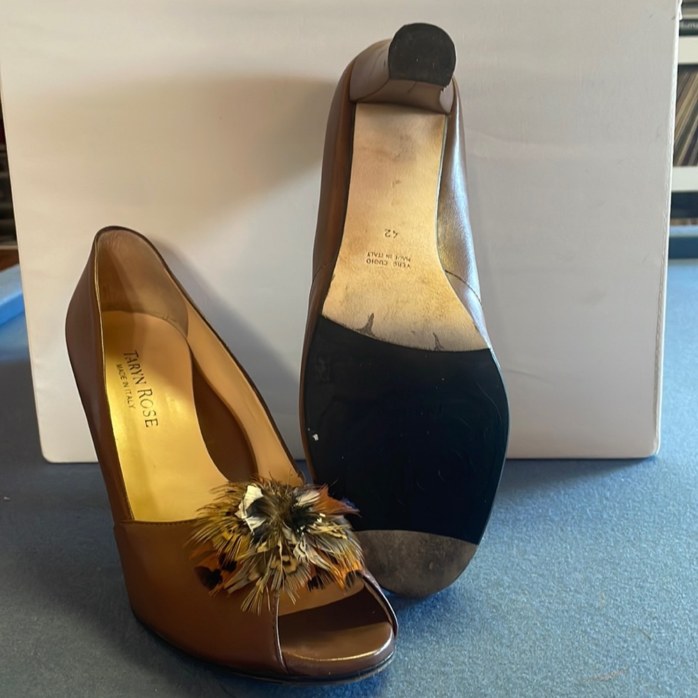 Taryn Rose, cognac leather, open toe with natural feathers on toe.